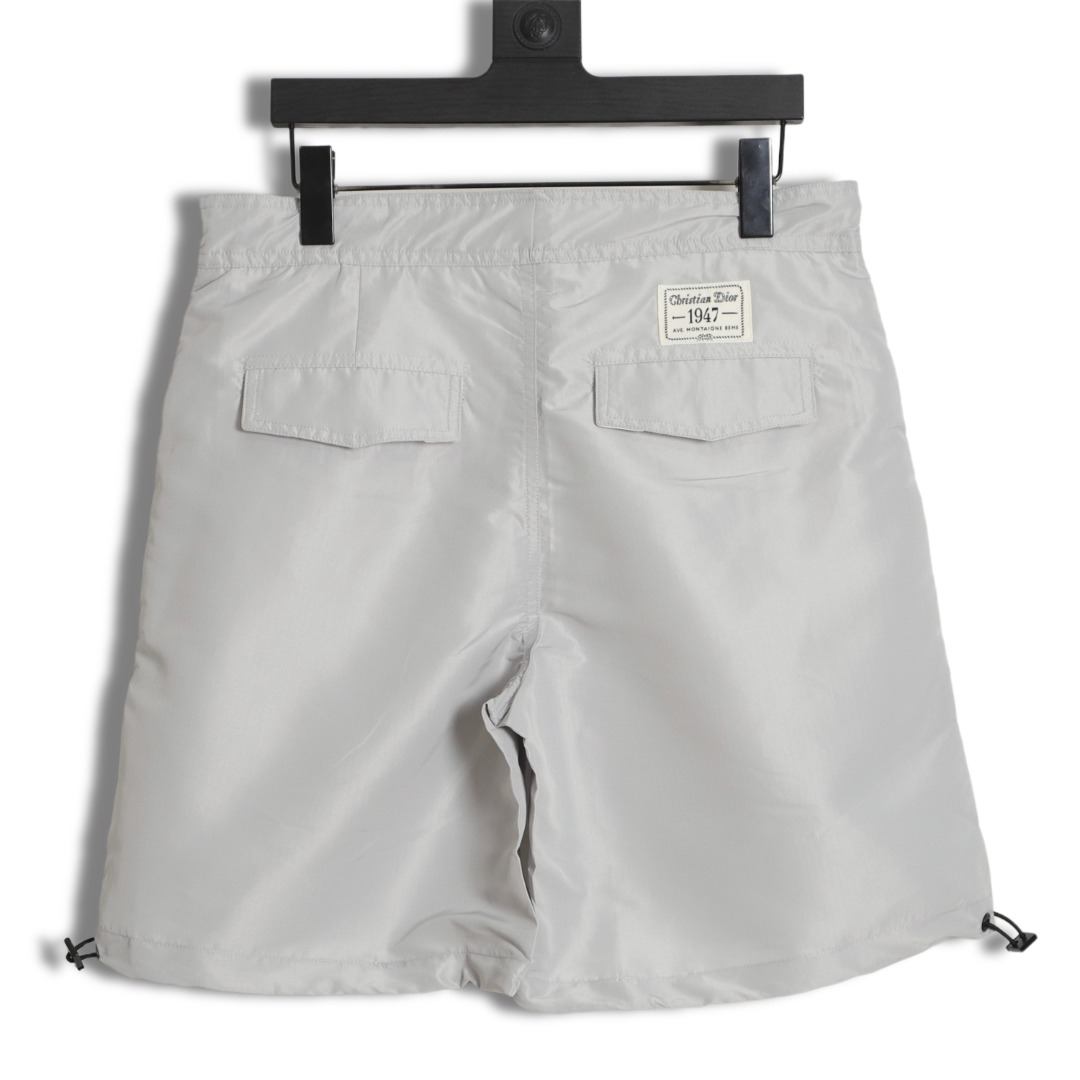 D10r shorts